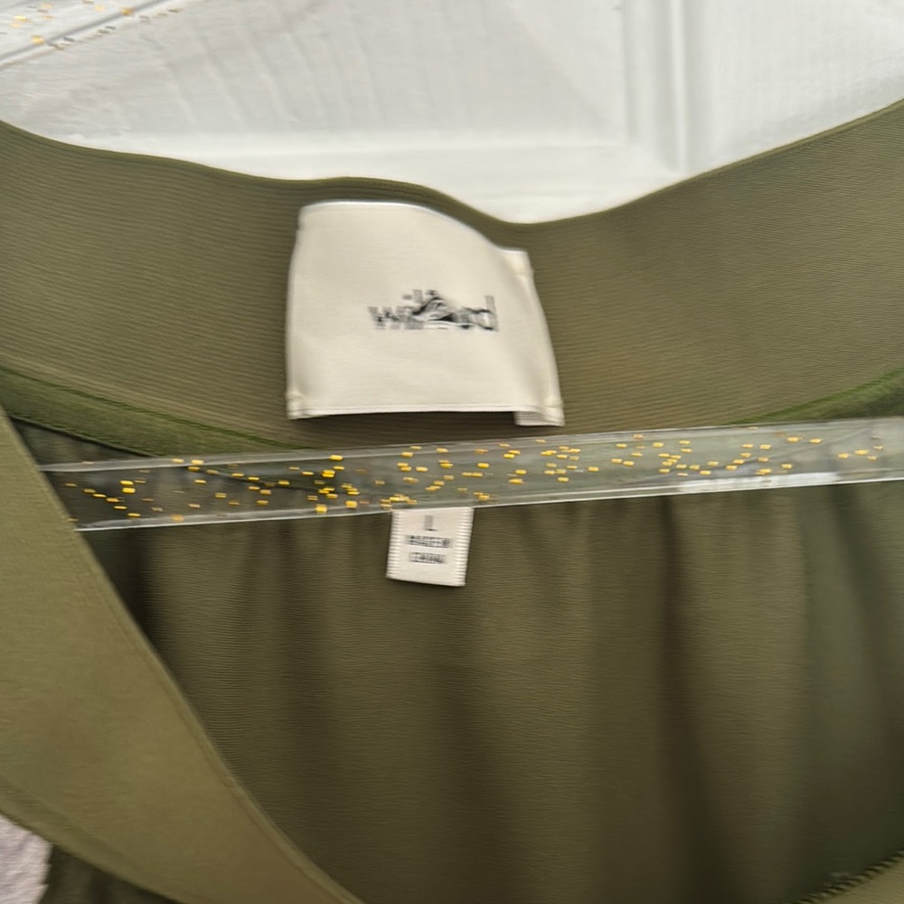 Aritiza Wilfred Twirl Pleated Skirt Floral in Olive and Lavender - Picture 3 of 4